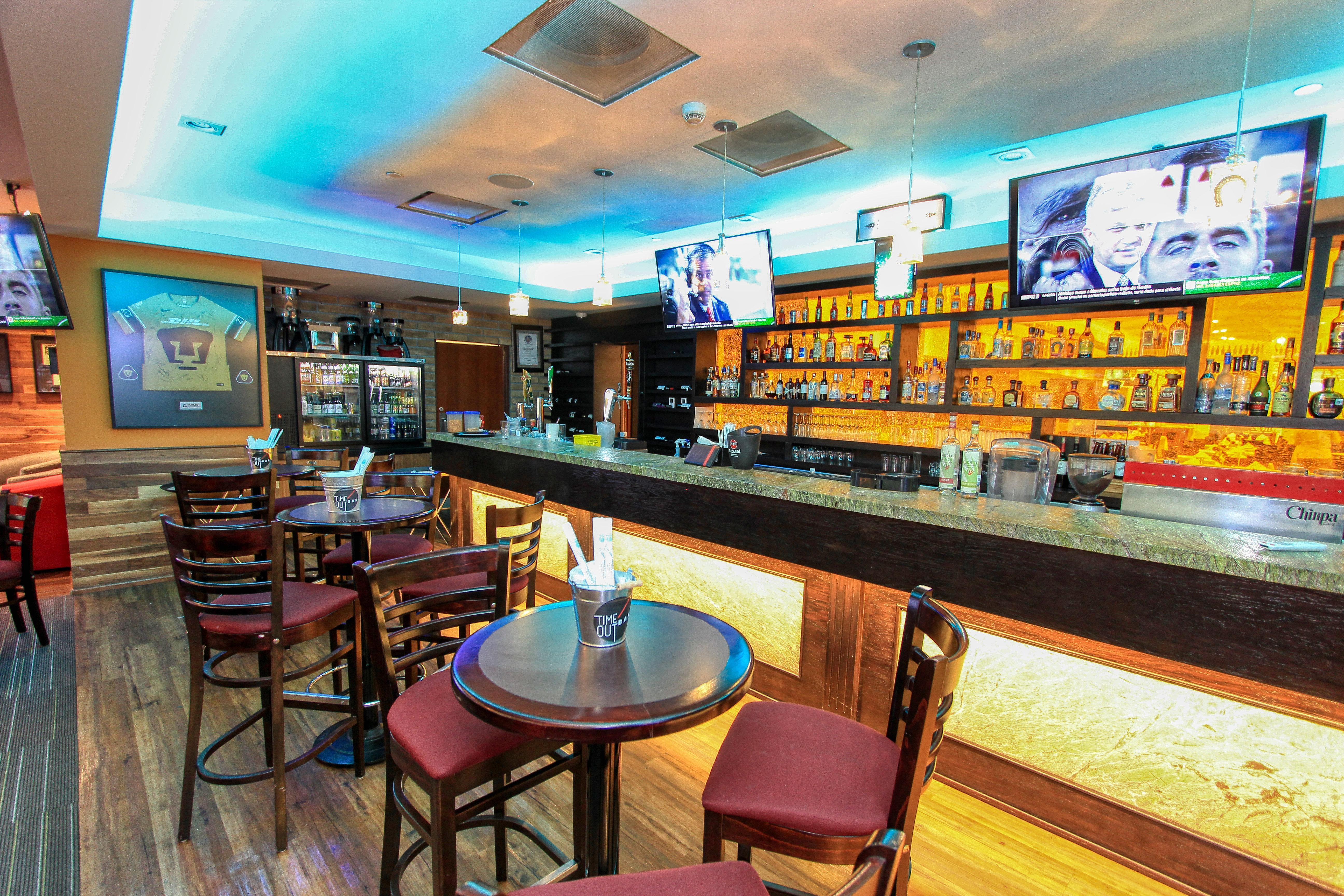 Holiday Inn & Suites Plaza Mayor By Ihg Λεόν Εξωτερικό φωτογραφία