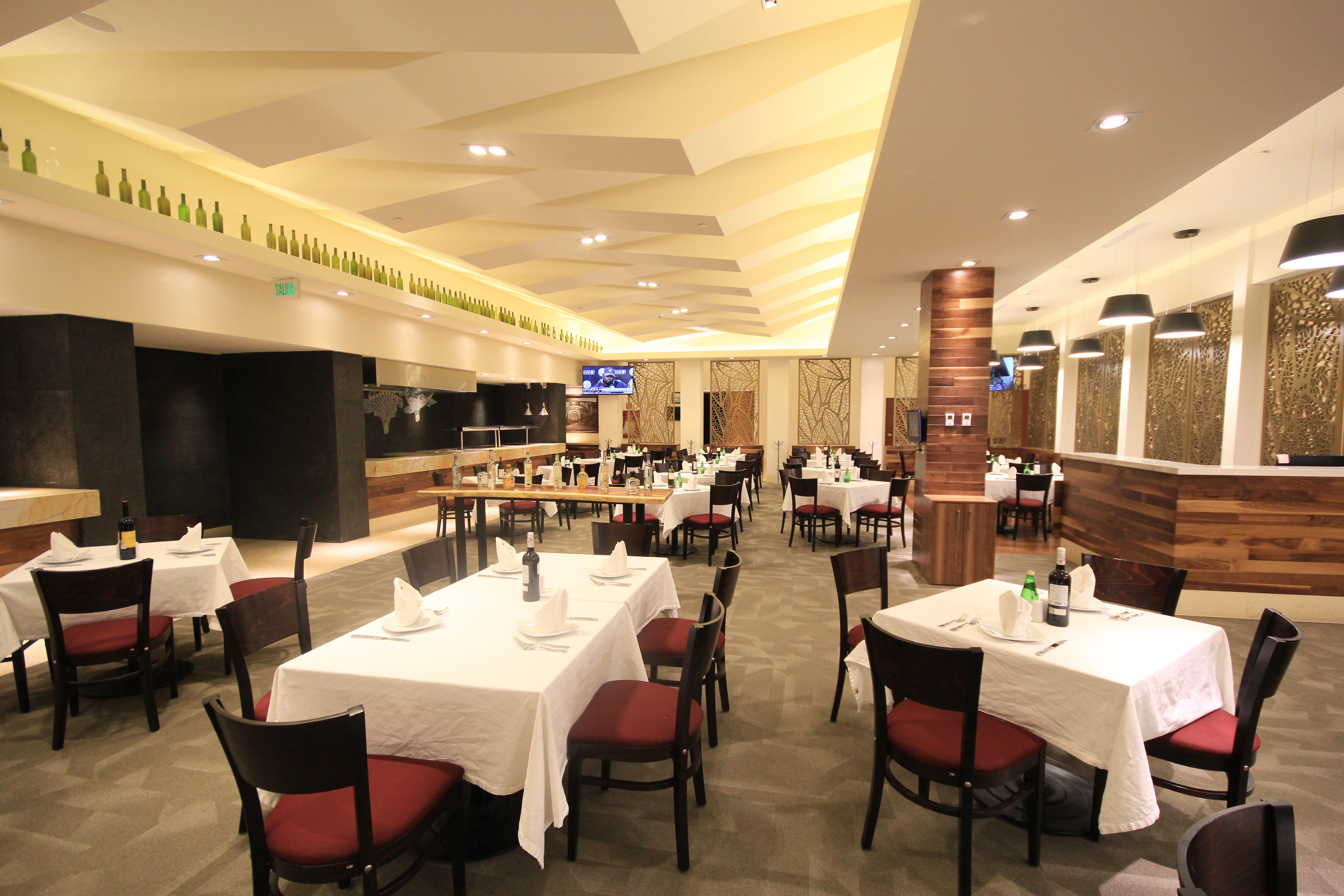 Holiday Inn & Suites Plaza Mayor By Ihg Λεόν Εξωτερικό φωτογραφία