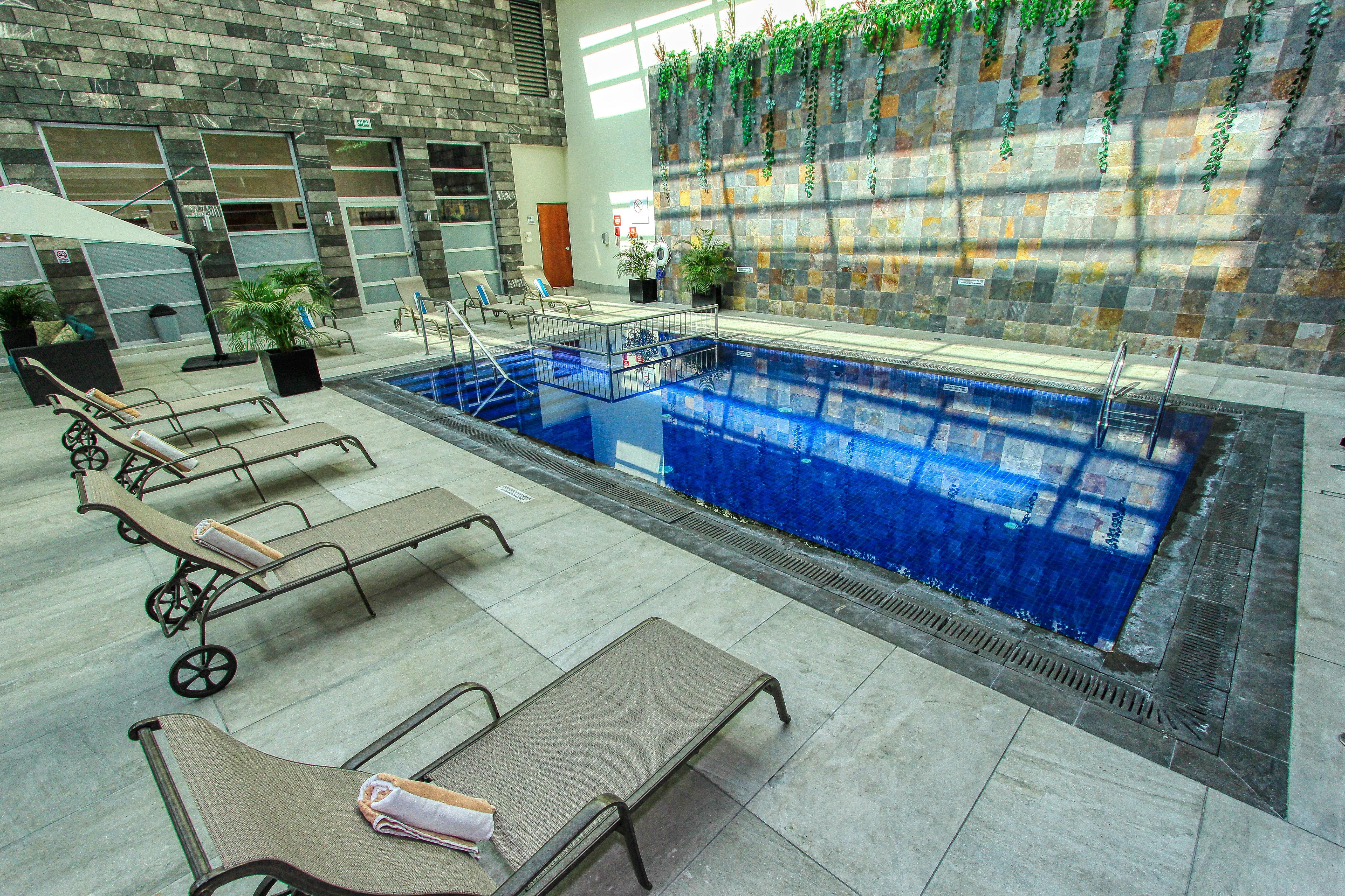 Holiday Inn & Suites Plaza Mayor By Ihg Λεόν Εξωτερικό φωτογραφία