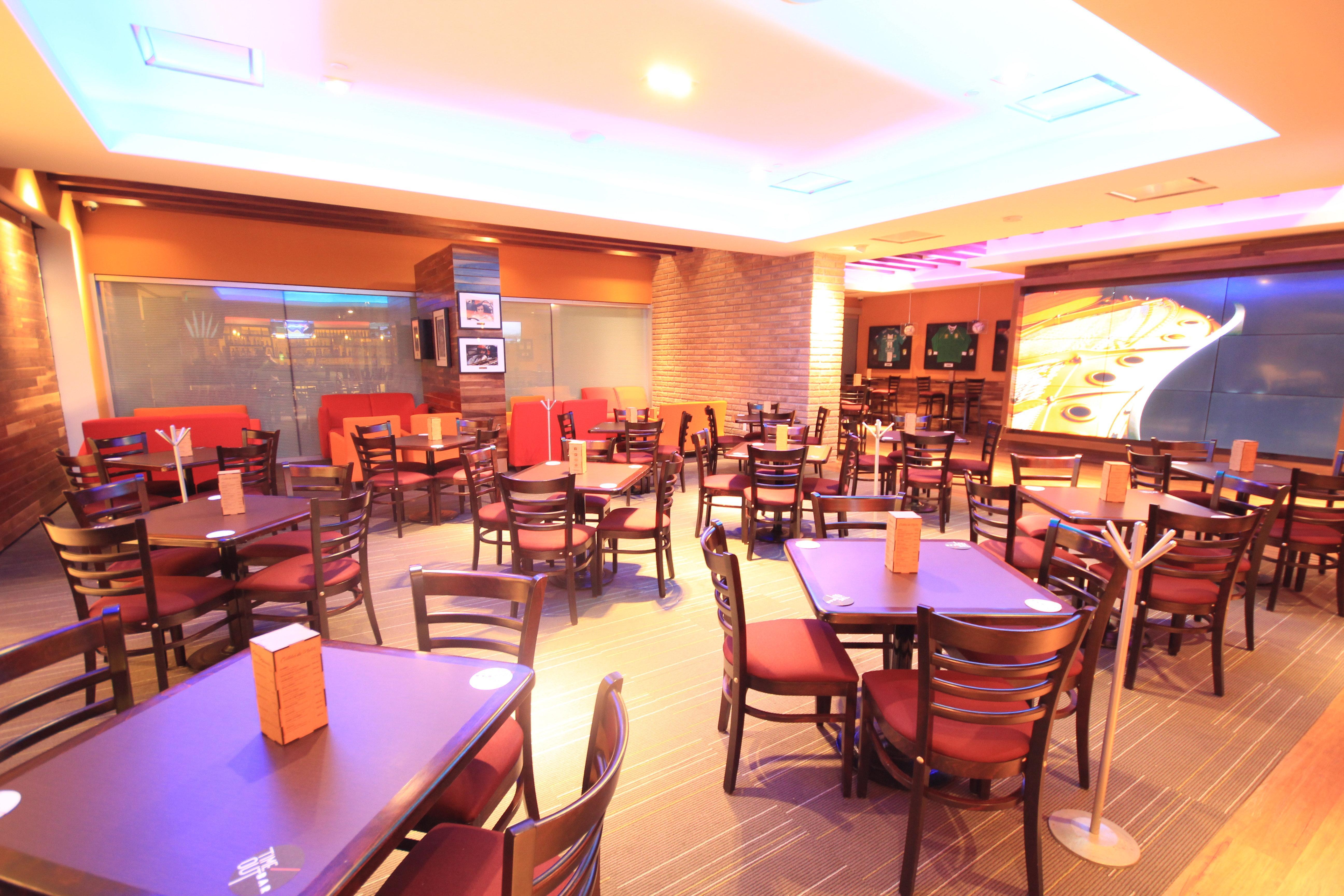 Holiday Inn & Suites Plaza Mayor By Ihg Λεόν Εξωτερικό φωτογραφία