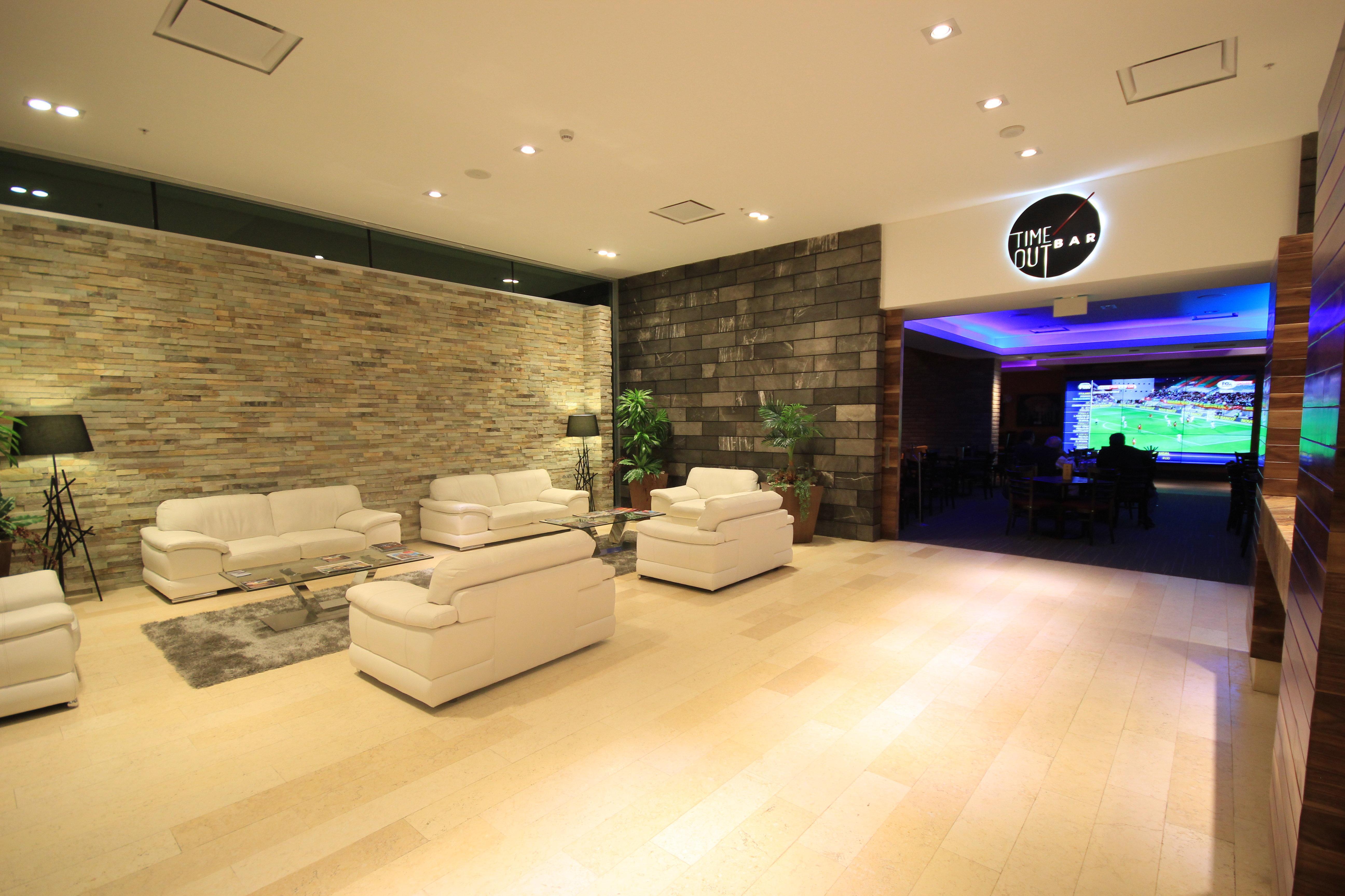 Holiday Inn & Suites Plaza Mayor By Ihg Λεόν Εξωτερικό φωτογραφία